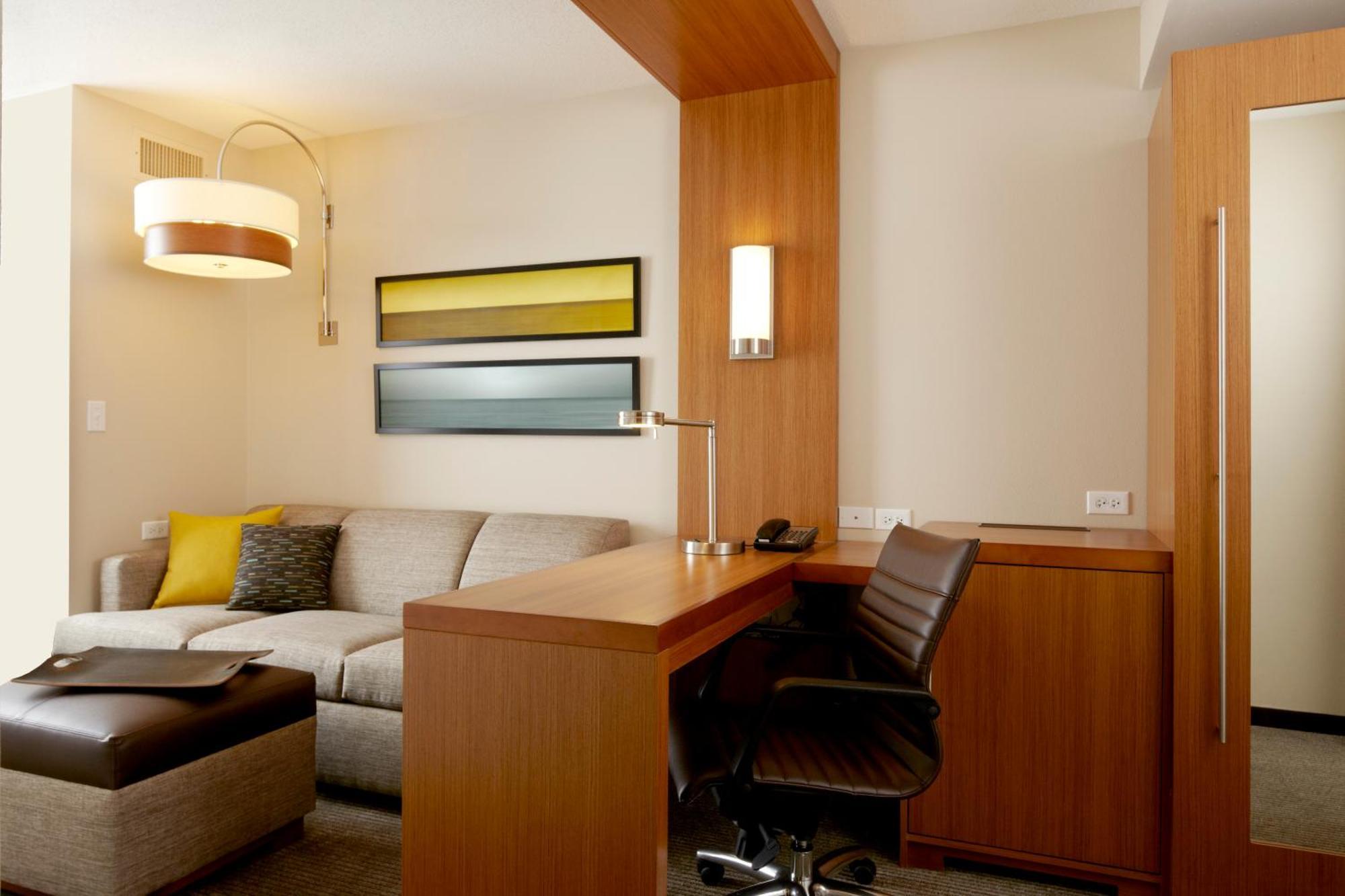 Hyatt Place At The Hollywood Casino Pittsburgh South Washington Exterior photo